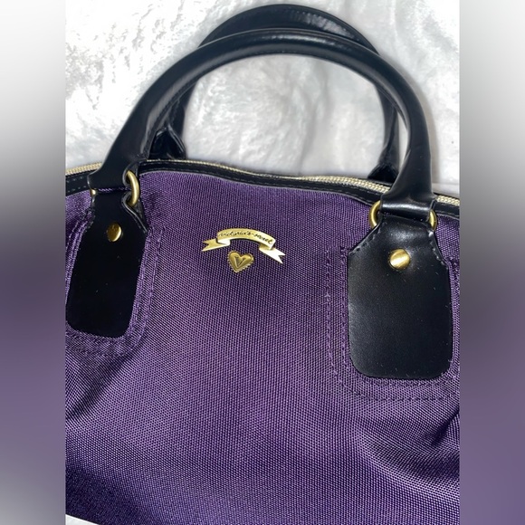 Victoria’s Secret handbag - Picture 3 of 12